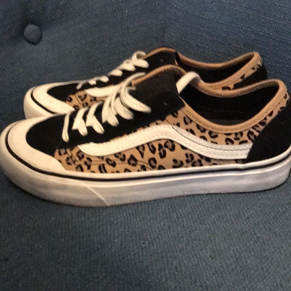 Old school Size 6.5 cheetah vans.. used maybe twice.